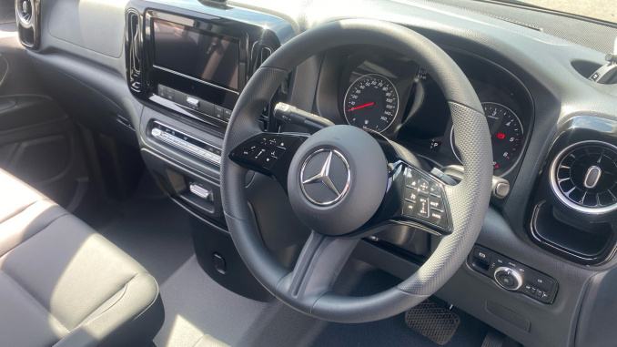 Mercedes-Benz Vito L2 Diesel Rwd 114CDI Pro Van 9G-Tronic - Image 21